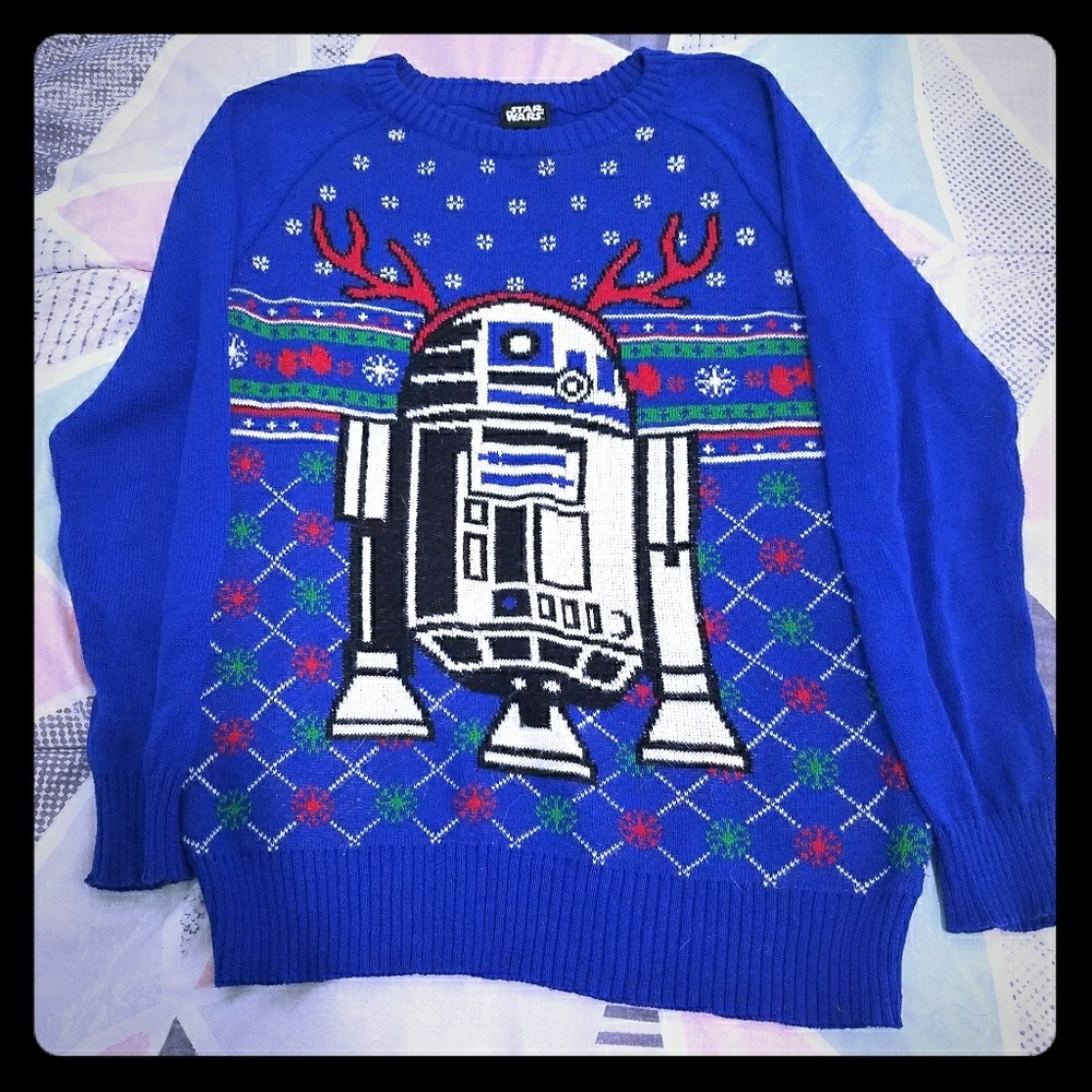 R2-D2 Christmas sweater